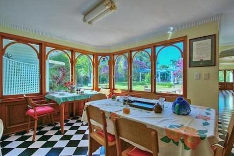 Melville House Bed And Breakfast 리스모어 외부 사진
